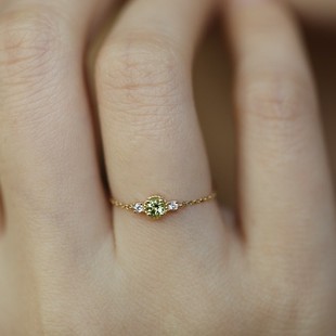 【小绿钻】仿橄榄色钻石镶嵌链条戒指女日系小众设计感