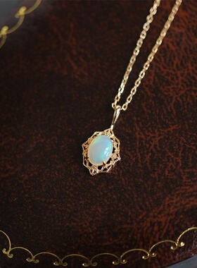 蛋面欧泊蕾丝花边吊坠复古宫廷风项链女ins奢华高档清冷系项链