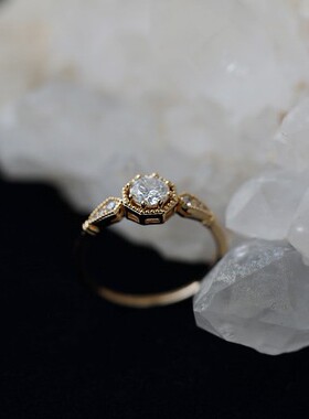 镶锆石气质结婚礼物戒指 ins时尚OL轻奢款简约百搭个性指环女