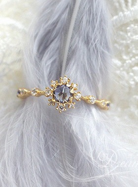 《梦境之门》温柔紫蓝色 波浪蕾丝边微镶尖状锆石轻奢满天星戒指