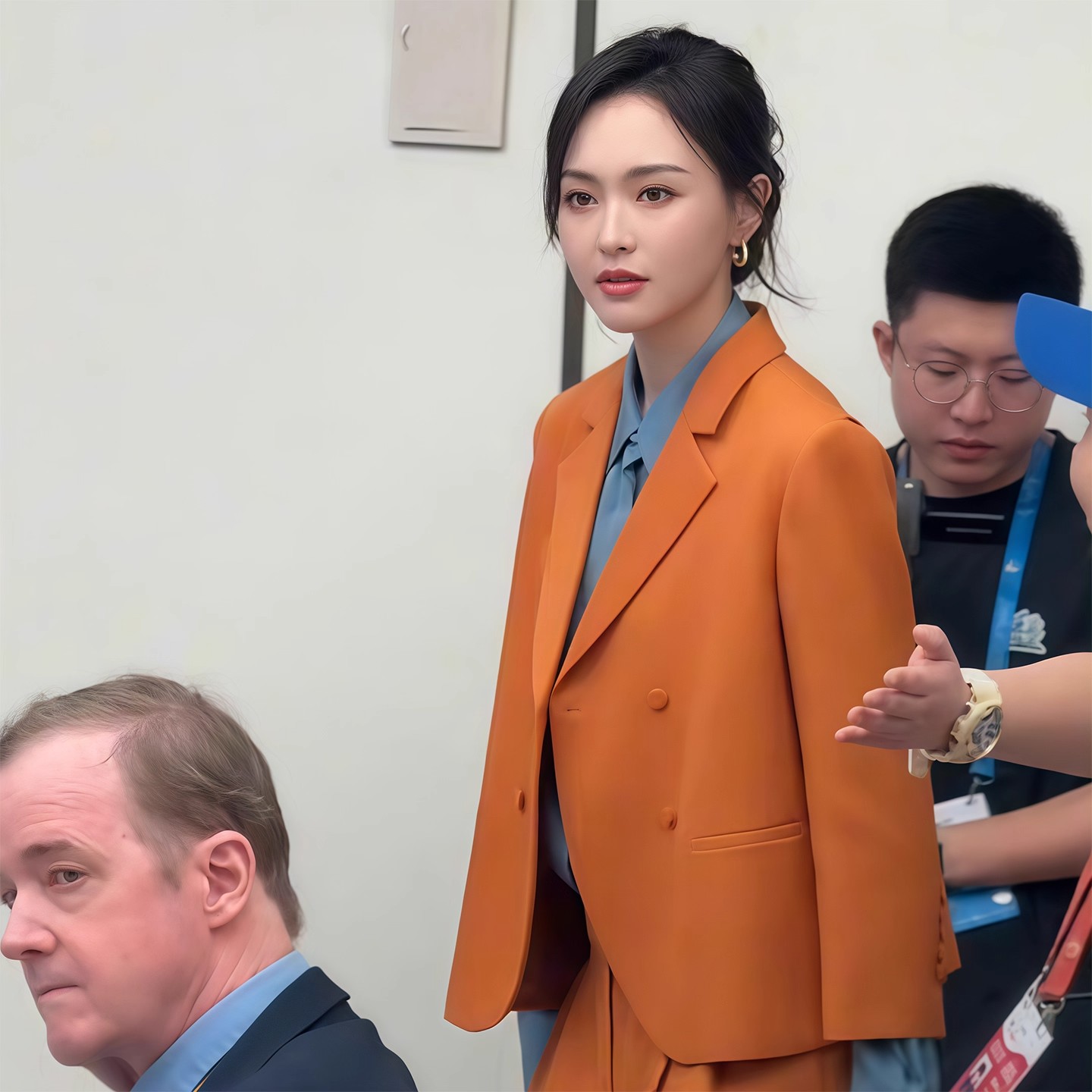 日本OFFCAT唐嫣同款秋季女橙色翻领西装蓝色衬衣橘色短裤套装