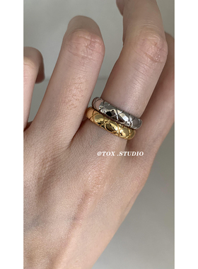 TOX ACC 韩版复古菱形窄版金银高质感简约戒指女可开口叠戴指环女