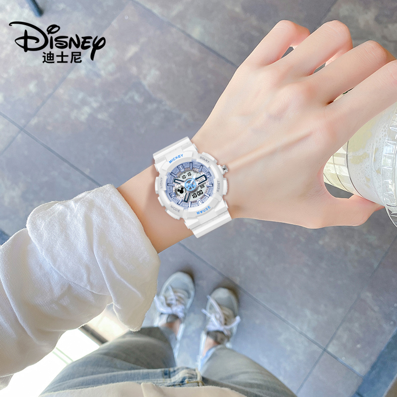 迪士尼女款学生可游泳电子手表