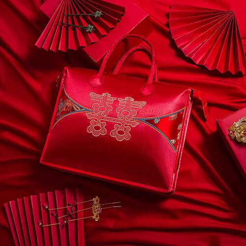 四件套陪嫁收纳袋婚庆结婚手提喜被包装袋红色棉被手提袋打包袋子