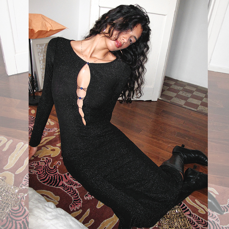 ITSNIKAR 摩登黑色V领连衣裙女性感长袖针织裙设计感长款包臀裙子