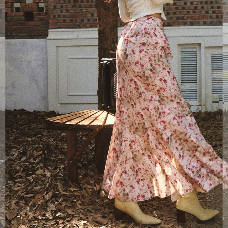 ITSNIKAR法式碎花半身裙