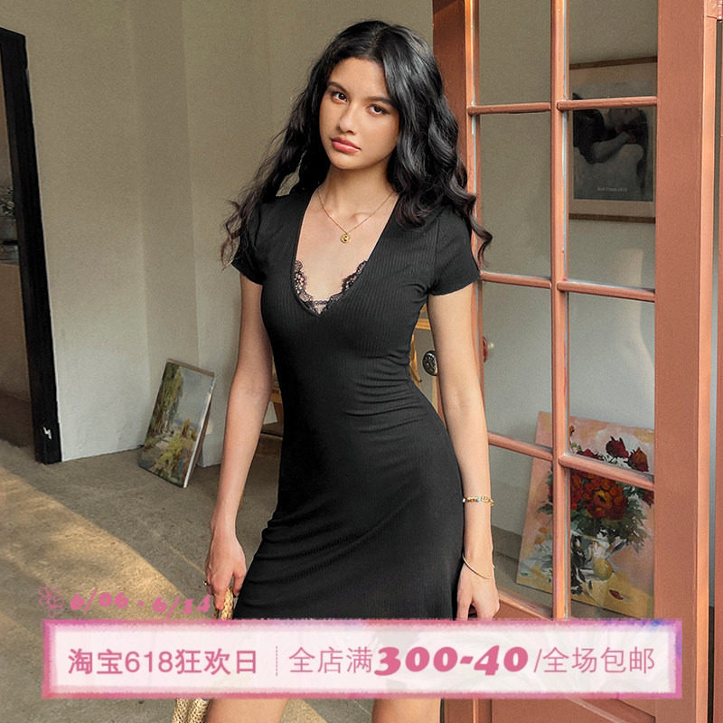 ITSNIKAR 性感黑色v领蕾丝拼接针织连衣裙女夏季纯色修身短裙子