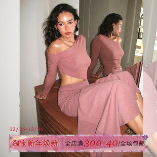 ITSNIKAR欧美斜肩连衣裙女春长袖 包臀针织裙镂空设计感露肩长裙子