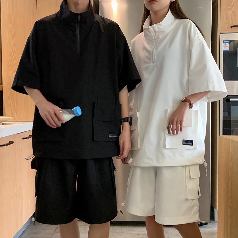 ins潮流情侣装夏装短袖T恤套装冰丝帅气宽松运动工装BF衣服一套