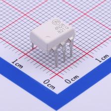 4N28M 光耦-光电晶体管输出 4N28M: 6 引脚 DIP 封装光电晶体管输