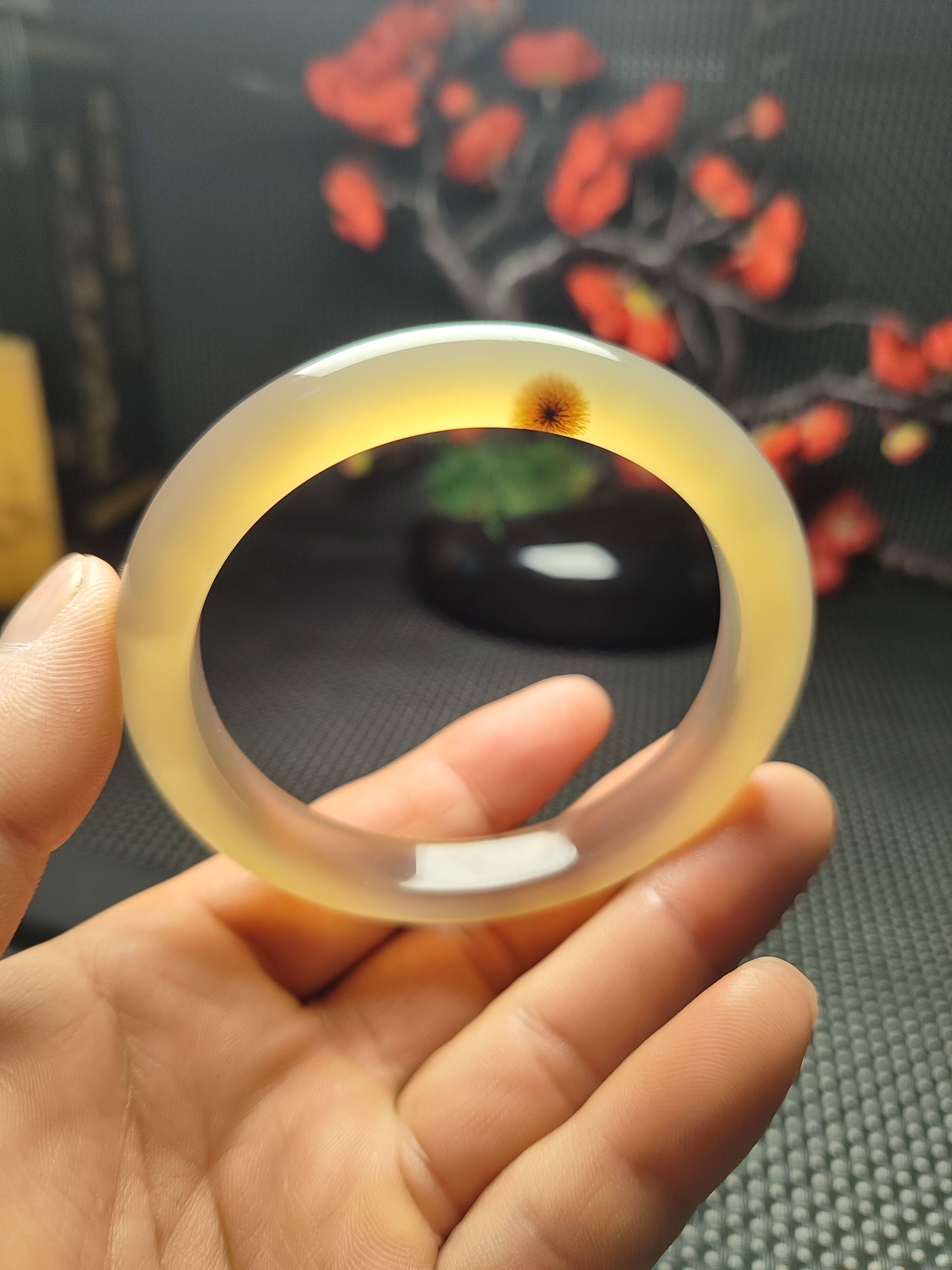 天然玛瑙，黄冰透，太阳花，62口，大圈口，精品手镯