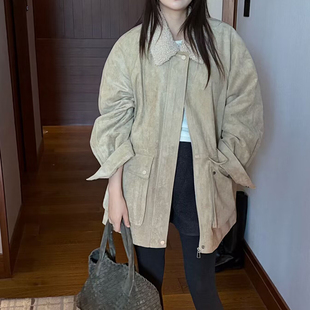 xiaoman冬2025翻领拼接羽绒服女中长款宽松白鸭绒工装外套鹿皮绒