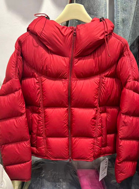 90绒伊凡娜红色短款连帽羽绒服女2026冬季巨好看的白鸭绒保暖外套
