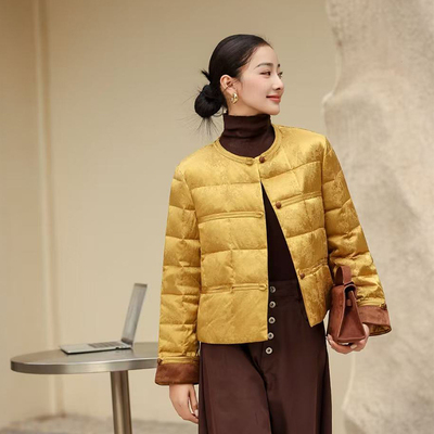 领短款羽绒服女轻薄保暖外套