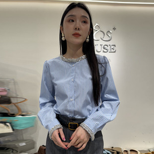 超好看高端镶钻名媛衬衫2026春天新品竖条纹免熨烫有档次上衣洋气