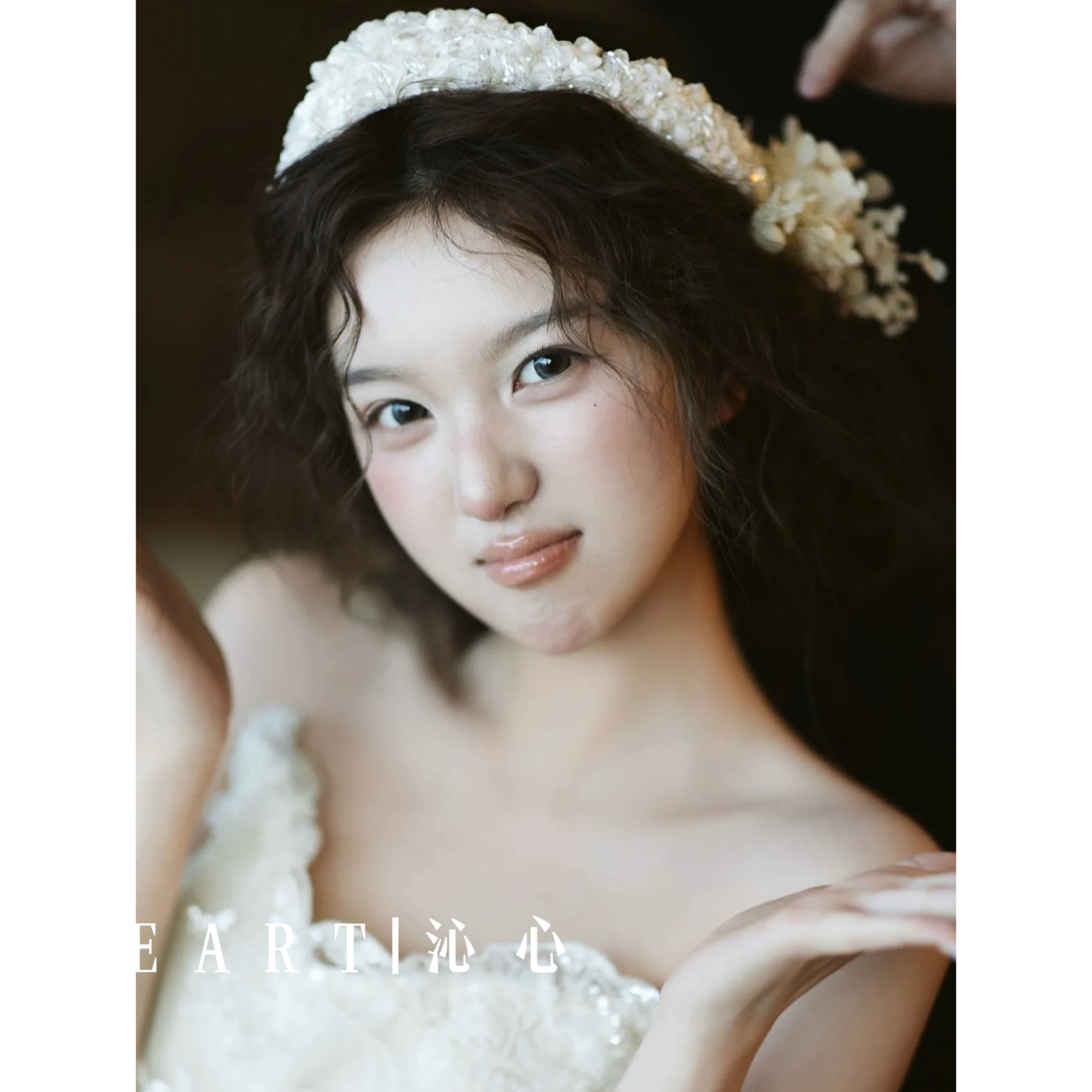 TM｜小众小铃兰头箍皇冠新娘礼服搭配头纱搭配（头箍+头纱