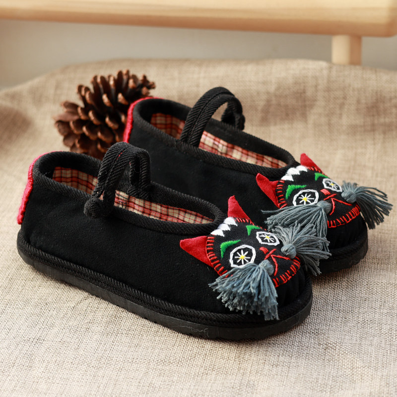 手工刺绣女士布鞋女2024新款布鞋女款夏季女布鞋软底布鞋女单鞋