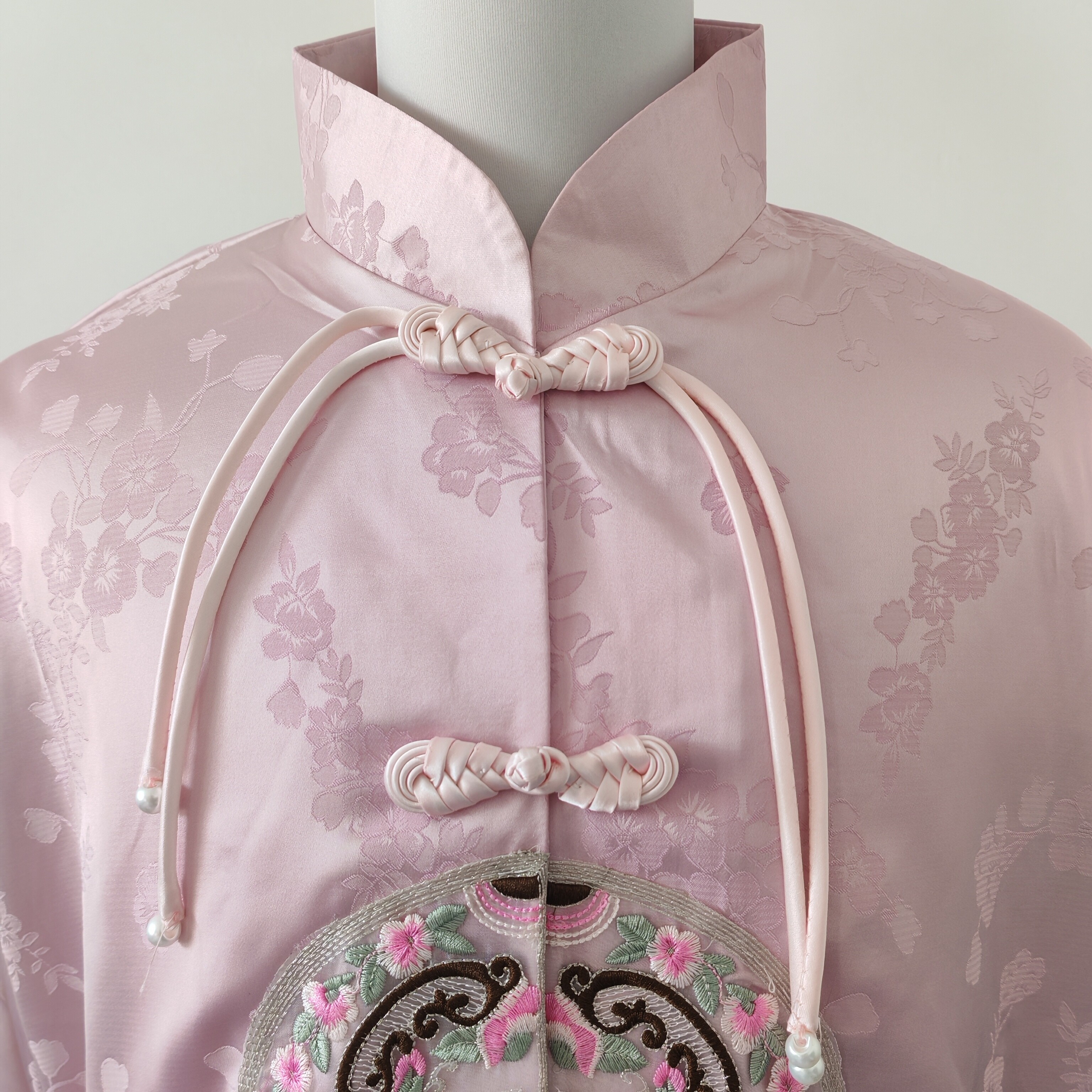 女士寿服现代高档真丝提花全套白事丧葬殡葬用品寿终老人罩衣罩裤