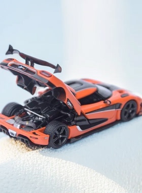 FH 1:64柯尼塞格Agera RS 极速橙色后盖可开合金汽车模型