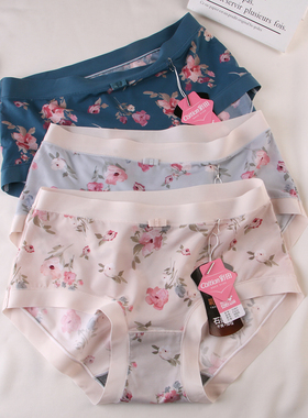 新款彩田内裤女31967无痕冰丝凉感印花中腰透气少女风甜美女裤头