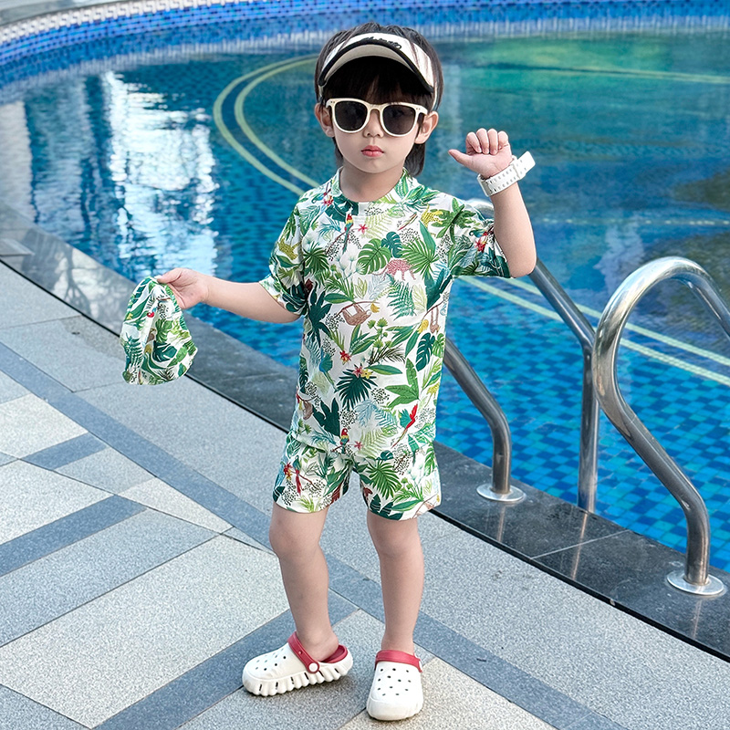 儿童夏季泳衣2025新款韩版男童游泳衣宝宝分体泳裤套装潮男孩泳装