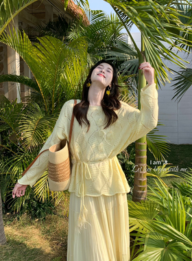 am沐-瓣立体设计针织衫(配羽毛花瓣系带)（含11.6绵羊毛）H28321