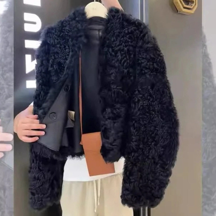 黑色单排扣短款羊羔毛外套女冬季加绒加厚小香风外搭皮毛一体上衣,女装/女士精品,短外套,淘宝优惠券,粉丝福利购,淘宝优惠卷