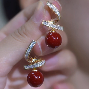 闪锆红色珍珠耳环女2026新款爆款高级感轻奢耳钉巨好看过年耳饰