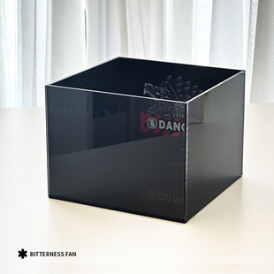 苦味风扇 黑白发色佛鳄龟缸龟隔离盒亚克力饲养缸鳄龟专用单独缸