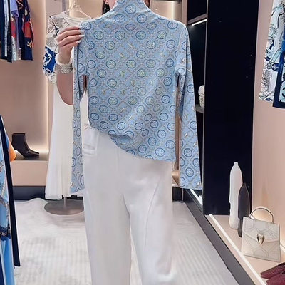 2025秋季原创天蓝色复古气质轻奢高领长袖T恤