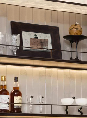 软装恒大中古风酒柜软装样板间餐厅酒柜酒具仿真酒装饰画摆件组合