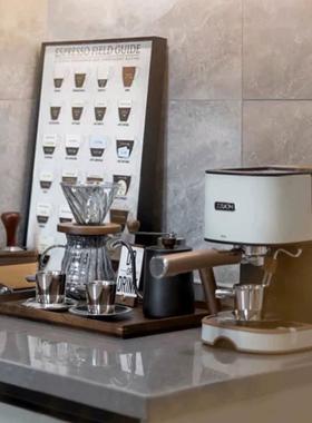 软装恒大意式轻奢样板房咖啡主题厨房台面不锈钢壶创意摆件装饰品