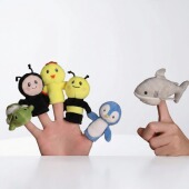 可爱企鹅鲨鱼乌龟甲虫小鸡蜜蜂斑马表演手指玩偶卡头套手玩具指偶