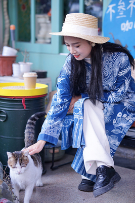 蜡染衣服定制蜡染服饰棉外套盛装外披大褂中式非遗工艺植物染手工