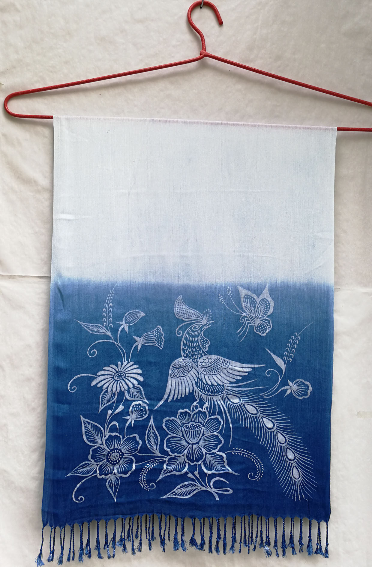 贵州苗族蜡染围巾定制冬款厚披肩手帕方巾定制特色非遗礼物带礼盒