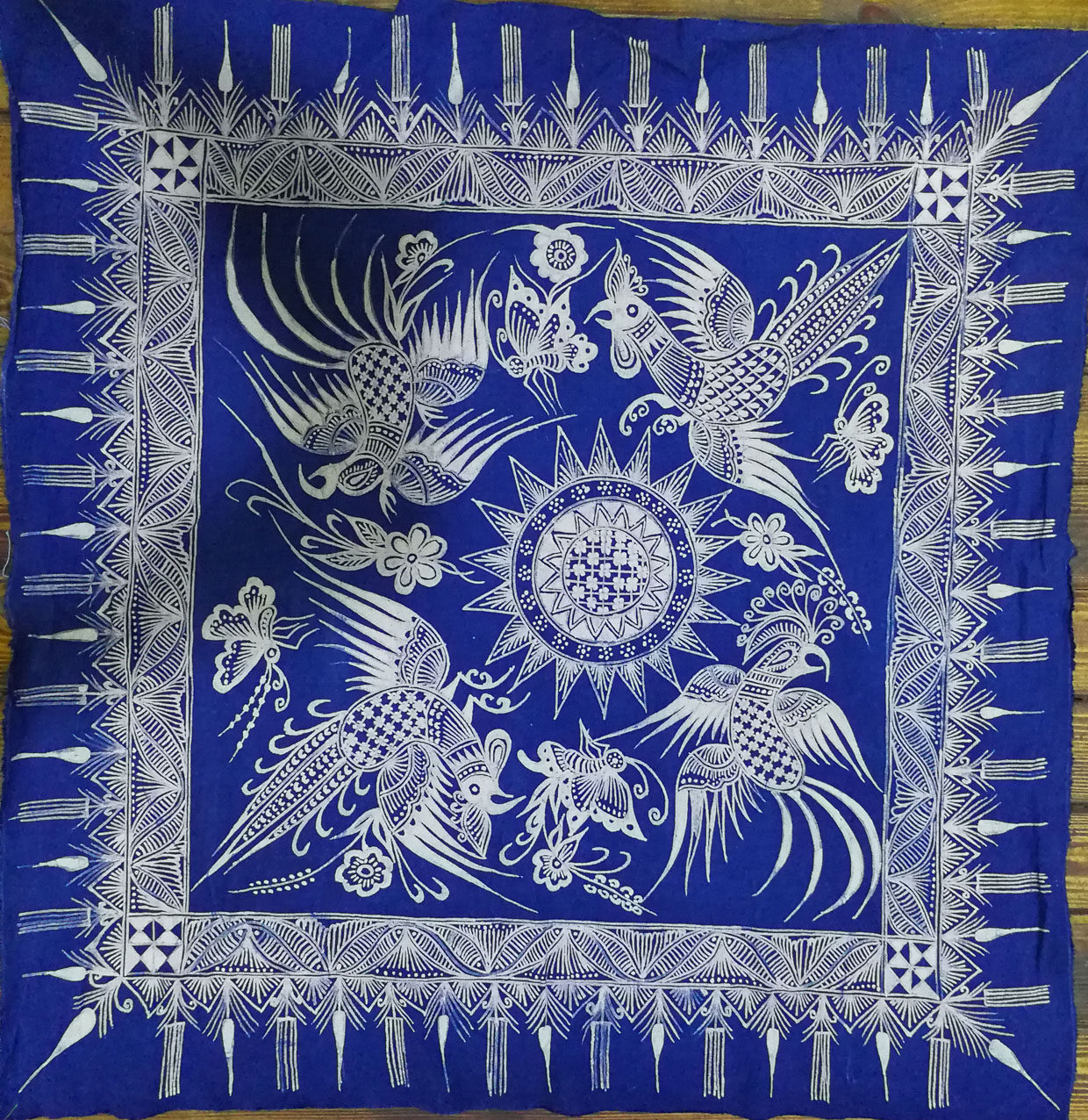 蜡染布艺丹寨蜡染衣服加工围巾加工蜡染私人订制蜡染设计研发图案