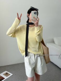 紫依2026春季新韩版时尚百搭圆领套头针织衫女设计感小众毛衣上衣