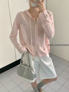 紫依2026春夏新款薄款防晒宽松显瘦百搭连帽针织开衫女设计感外套