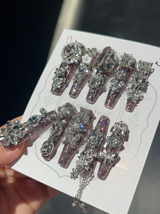 A31重工38mm长梯爆闪粉色高级穿戴甲满钻美甲