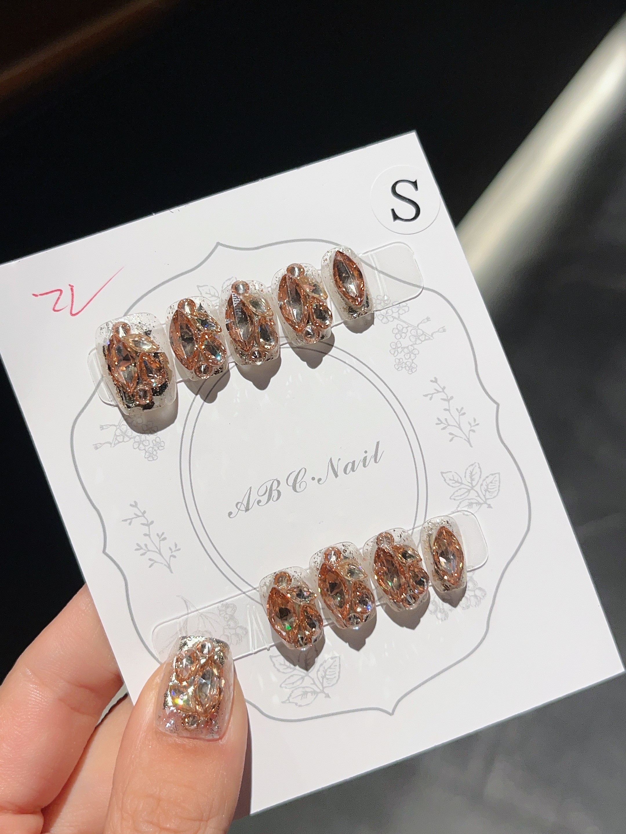 【月】香槟金爆闪水滴短梯满锆石高级美甲成品纯手工可拆卸穿戴甲