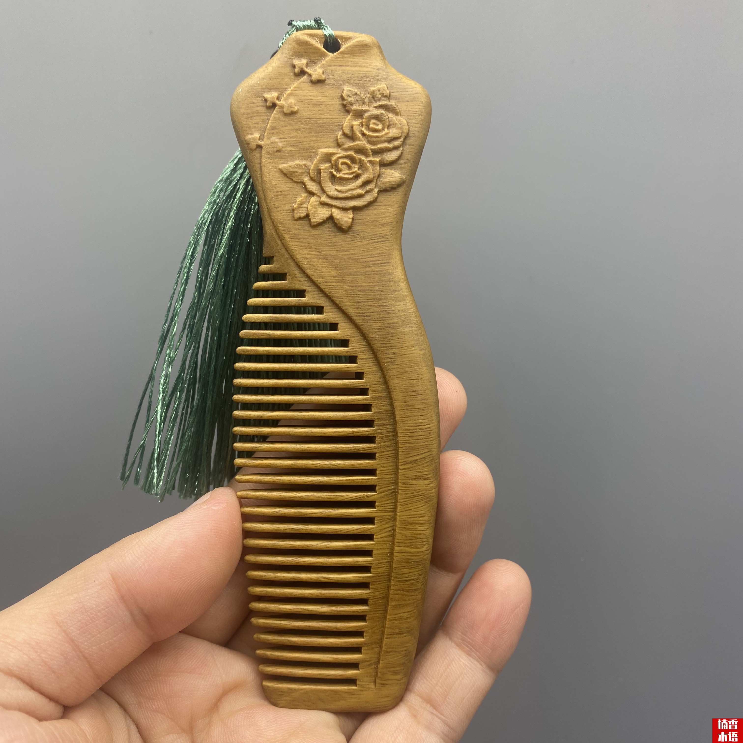 绿檀木旗袍木梳子实木复古风便携雕花流苏防静电汉服按摩中式清洁
