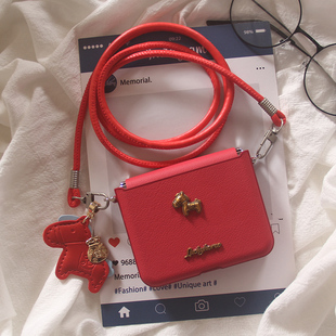 4保护套女 ins新年红立体小马适用华为Purax手机壳pocket2小米MIXFlip摩托罗拉Razr60斜跨挂绳三星zflip7