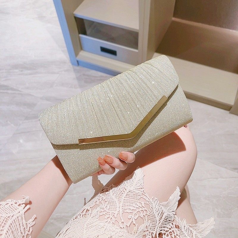 跨境欧美时尚褶皱信封包气质礼服晚宴手拿包派对晚装包女士宴会