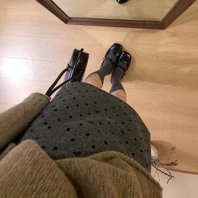 爆款蝴蝶结波点半身裙显瘦洋气