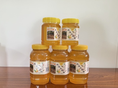 蜂场直销、0添加  0加工、荔枝花蜜包邮500g(依然之蜜)