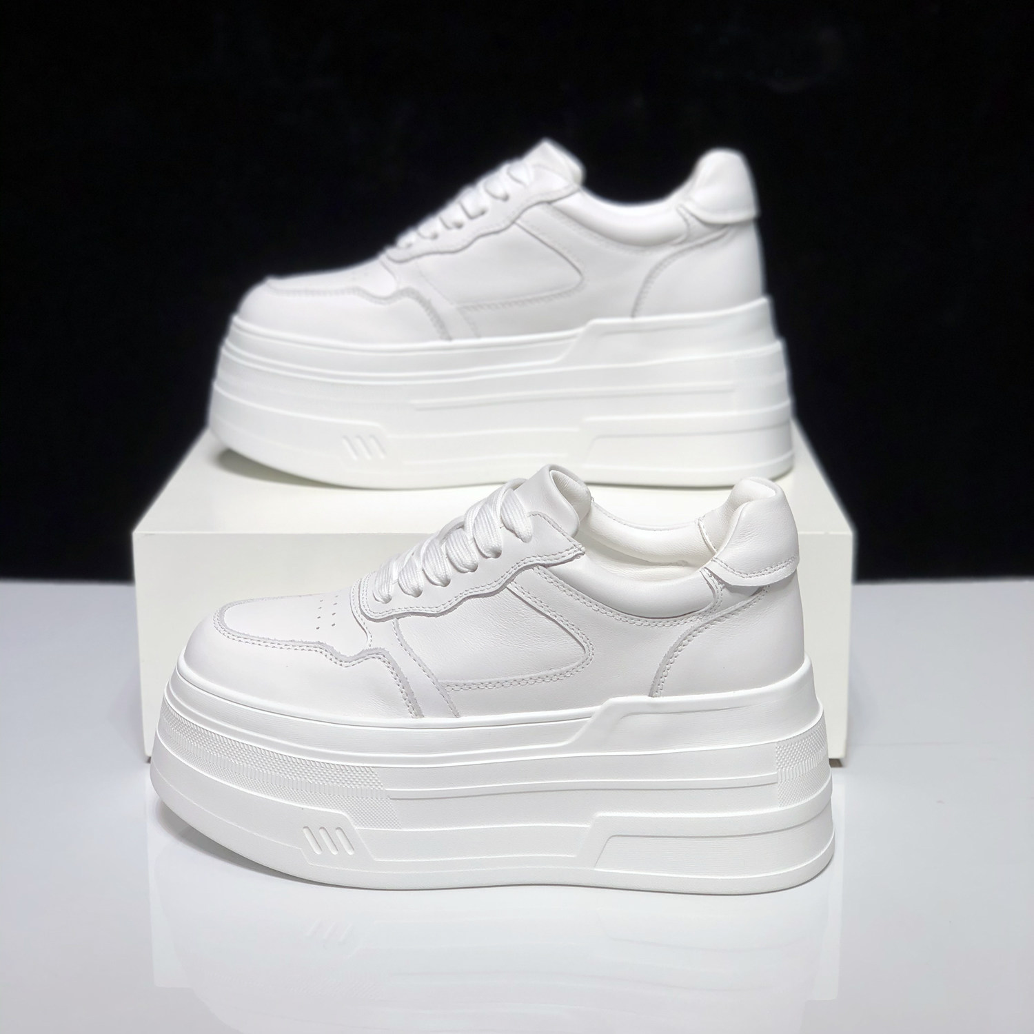 欧货真皮厚底小白鞋女2026春新款百搭增高8cm休闲运动板鞋松糕鞋