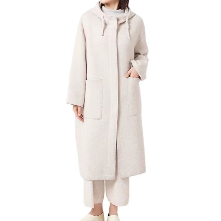 内蒙版暗扣设计羊绒大衣 宽松连帽斗篷大衣 暗纹提花加密保暖