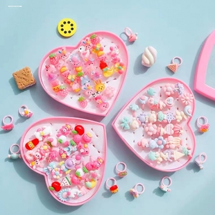 塑料卡通玩具爱心儿童戒指女童女孩宝宝公主钻石发光可爱水晶宝石