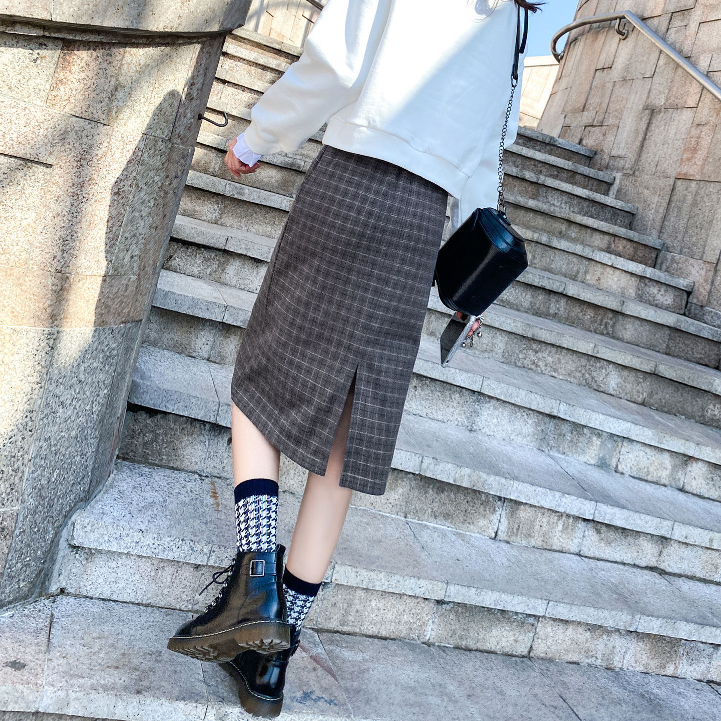 灰色格子半身裙春秋中长款高腰开叉复古显瘦休闲百搭小个子直筒裙