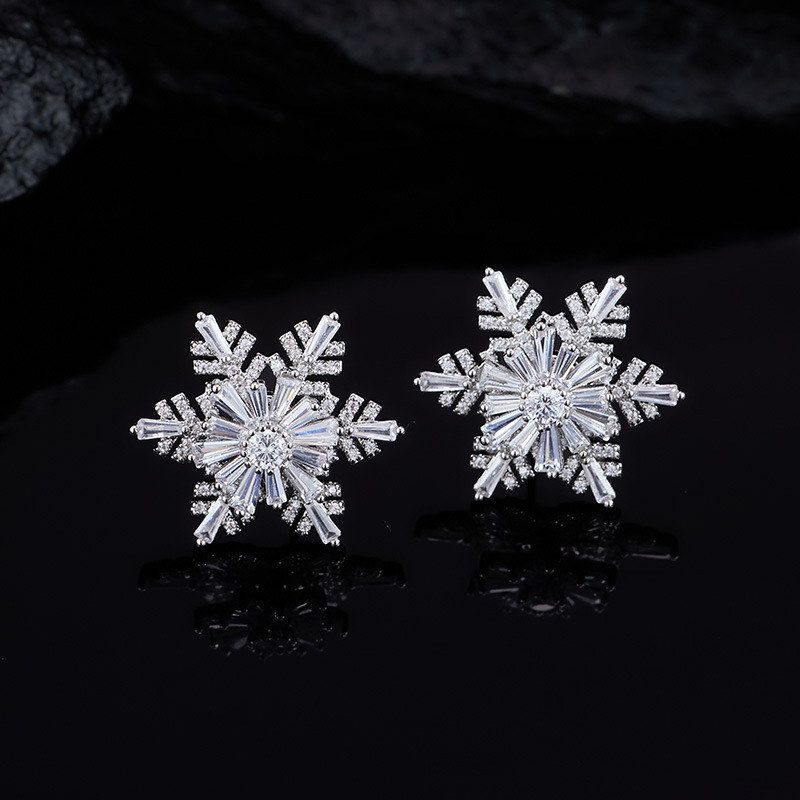 轻奢锆石小众高级感耳钉耳环s925银针雪花女旋转小巧镶精致可百搭
